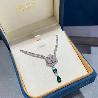 Piaget রৌপ্য সবুজ ফ্লোরাল Pavé পেন্ডেন্ট জেমস্টোন ড্রপ নেকলেস