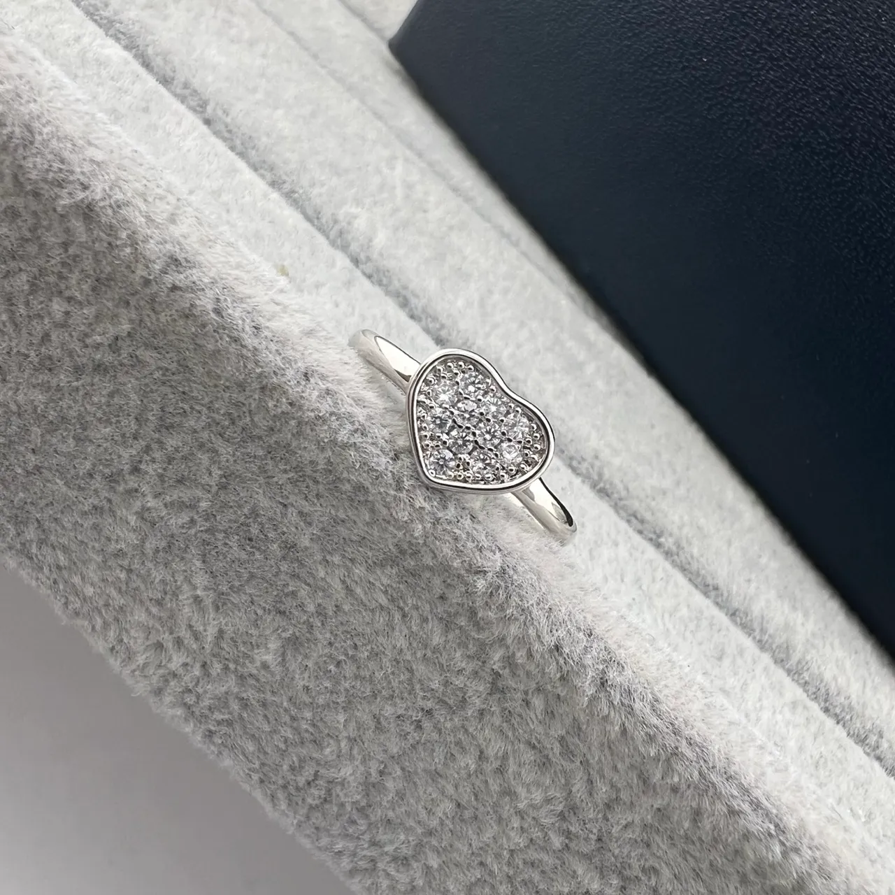Silver Gold Heart-Shaped Pavé-Set Ring 2