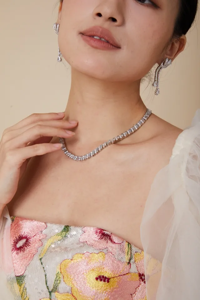 Silver-Tone Baguette-Cut Stone Link Necklace 8