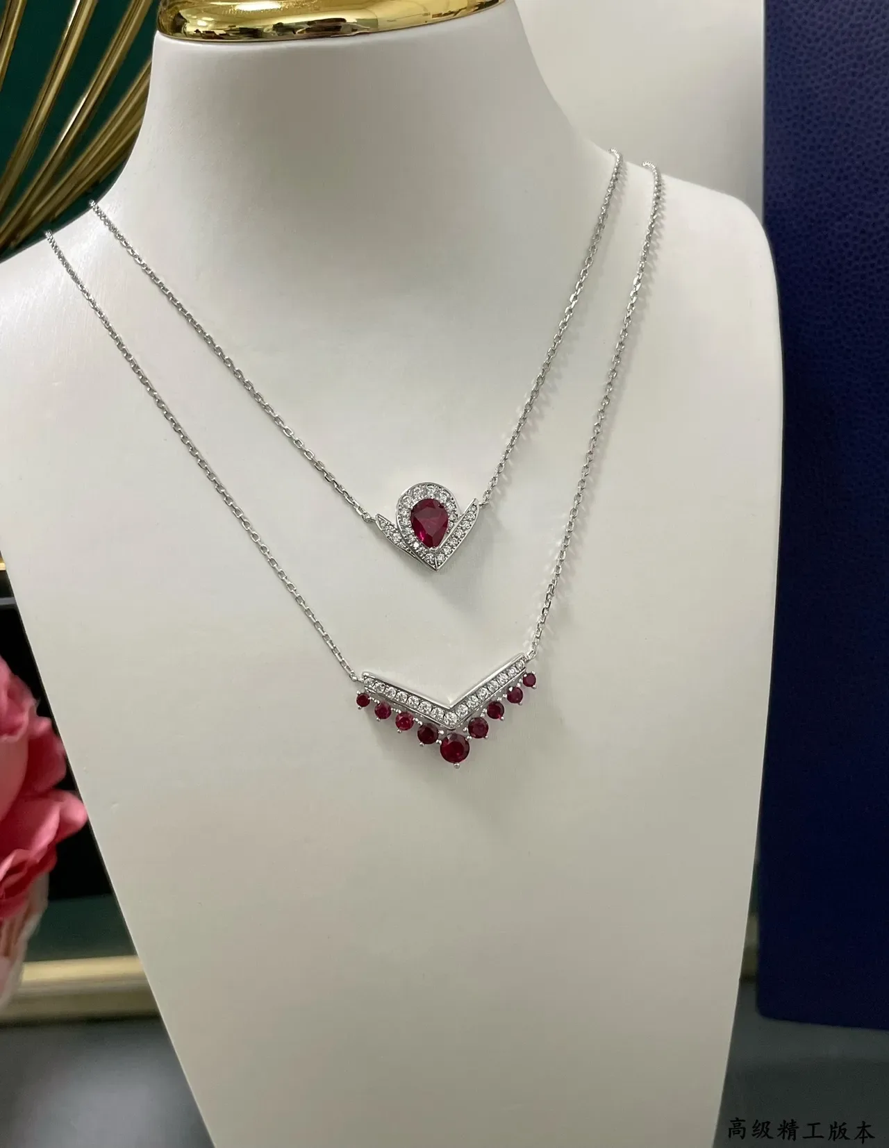 V-Shaped Pavé Diamond and Ruby Drop Pendant Necklace 7