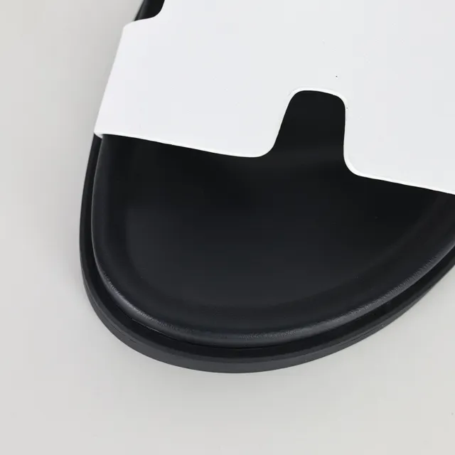 White and Black Double-Strap Slide Slippers 5