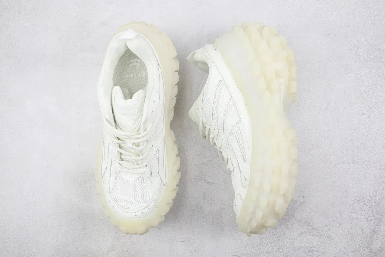 Sneakers chunky blanc et beige monocromatique avec tige en maille et synthétique 3