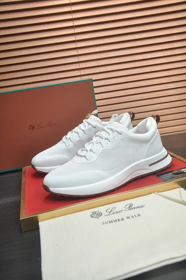 白色棕色现代简约网布合成鞋面运动鞋 4