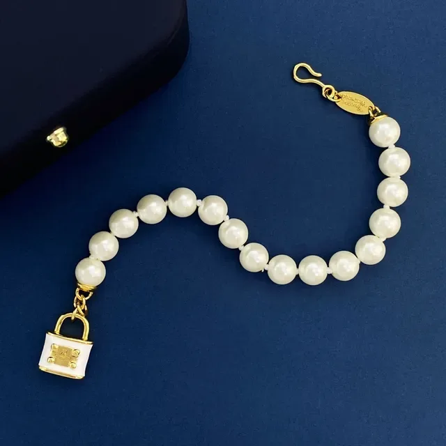White Gold Pearl-Beaded Hardware Bracelet 5