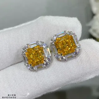 Brincos Halo com Pedra Central Quadrada Corte Amarelo Prata