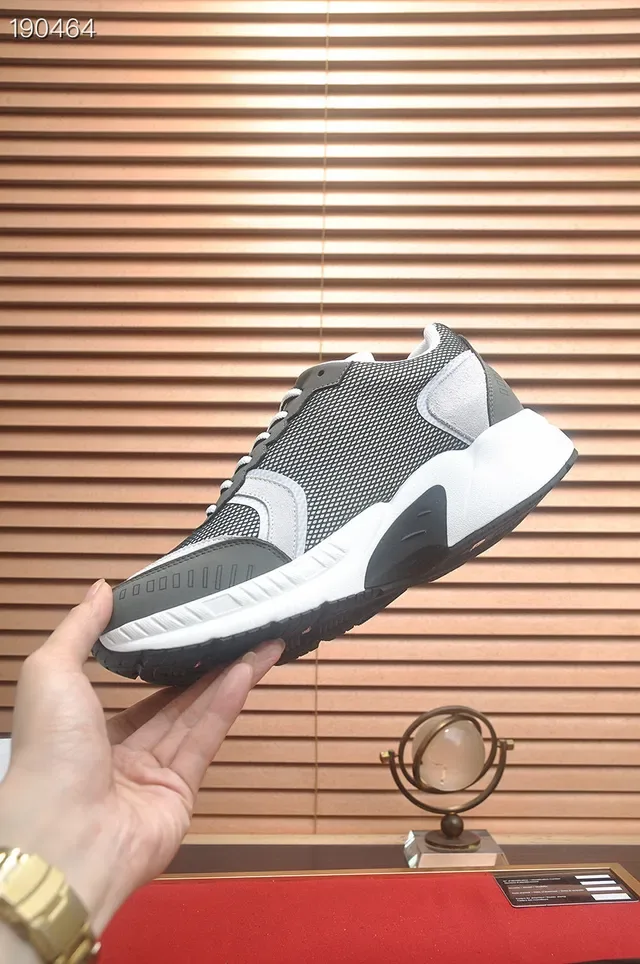 Givenchy City Sport Gray and White Lifestyle Sneakers 5