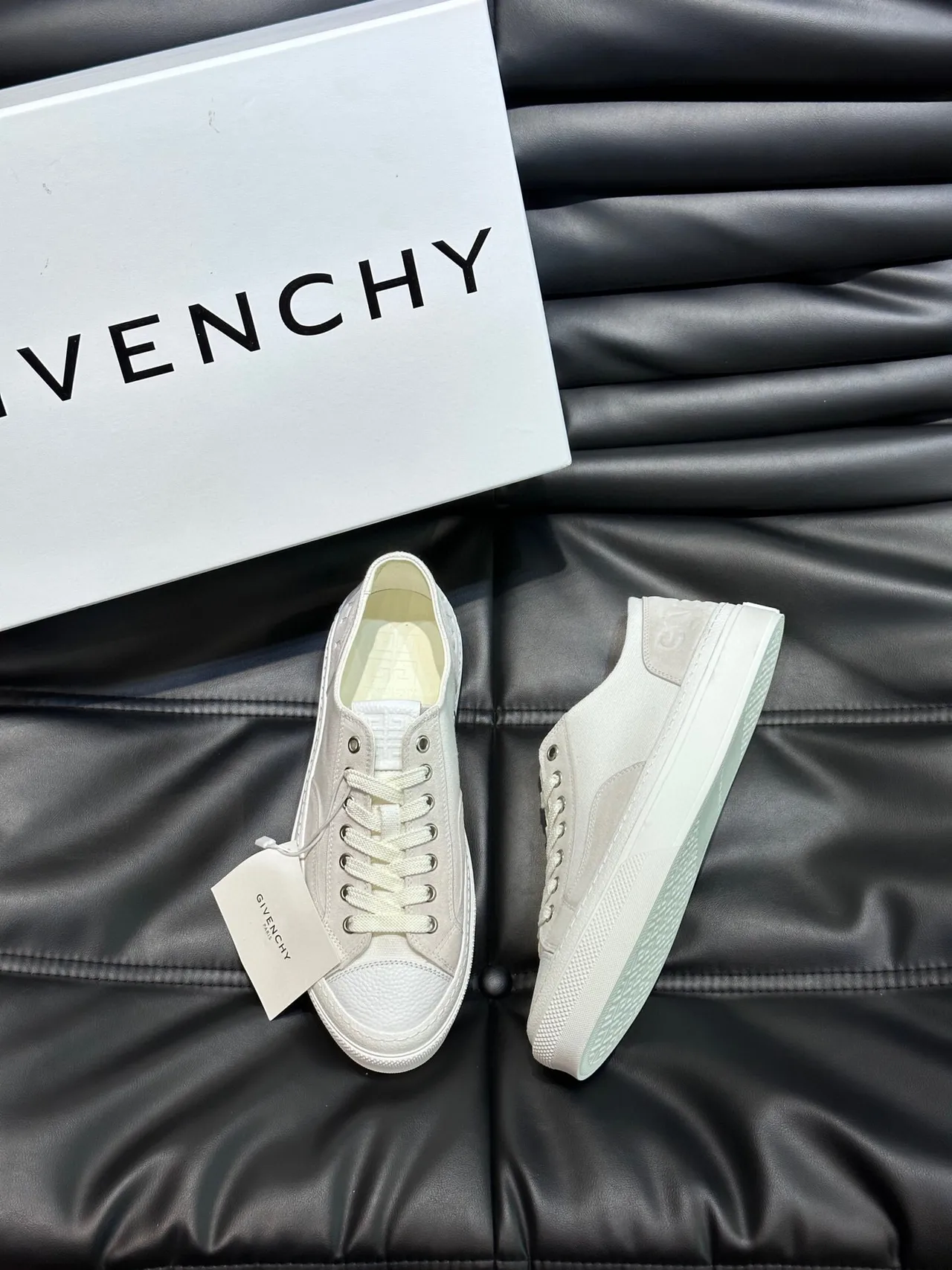 Givenchy City Sport أبيض مصفر قماش أسلوب حياة حذاء رياضي 3
