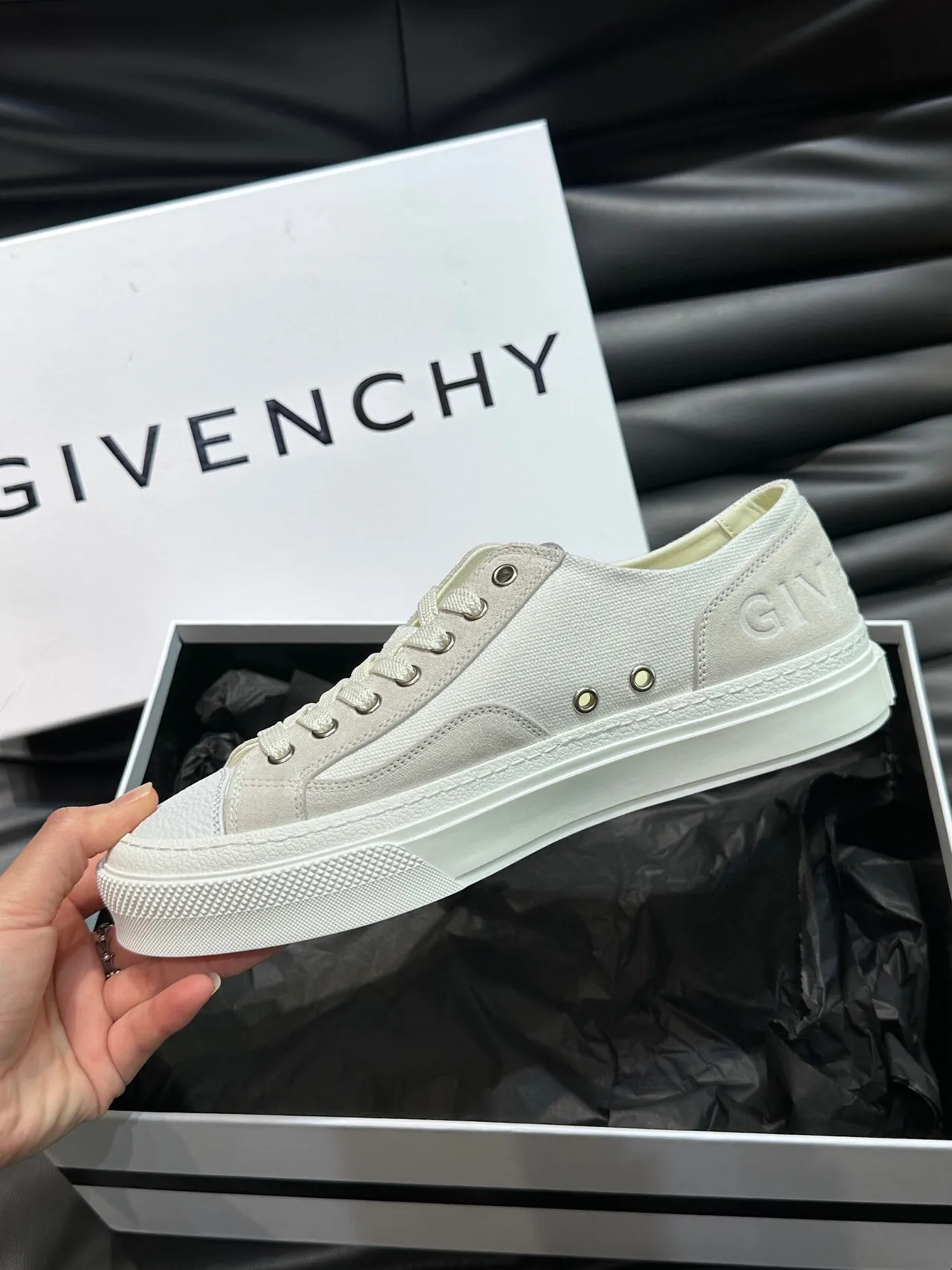 Givenchy City Sport أبيض مصفر قماش أسلوب حياة حذاء رياضي 6