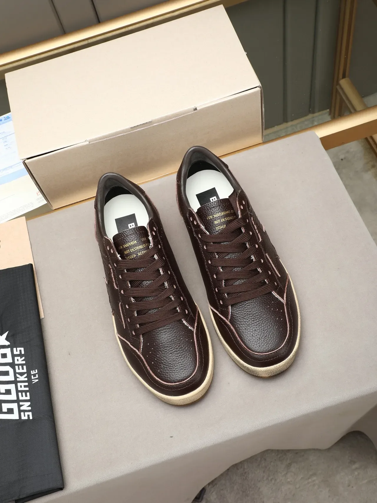 Golden Goose Ball Star حذاء أسلوب حياة بني جلد مقشف 2