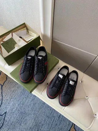 Gucci Ace Negro Rojo Low-Top Superior Tipo Lona Lifestyle Sneakers 6