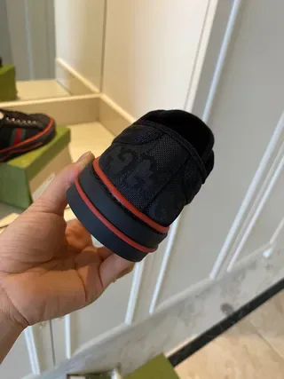 Gucci Ace Negro Rojo Low-Top Superior Tipo Lona Lifestyle Sneakers 9