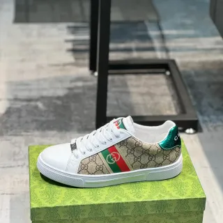 Gucci Ace GG Monogram Web Stripe 生活方式运动鞋