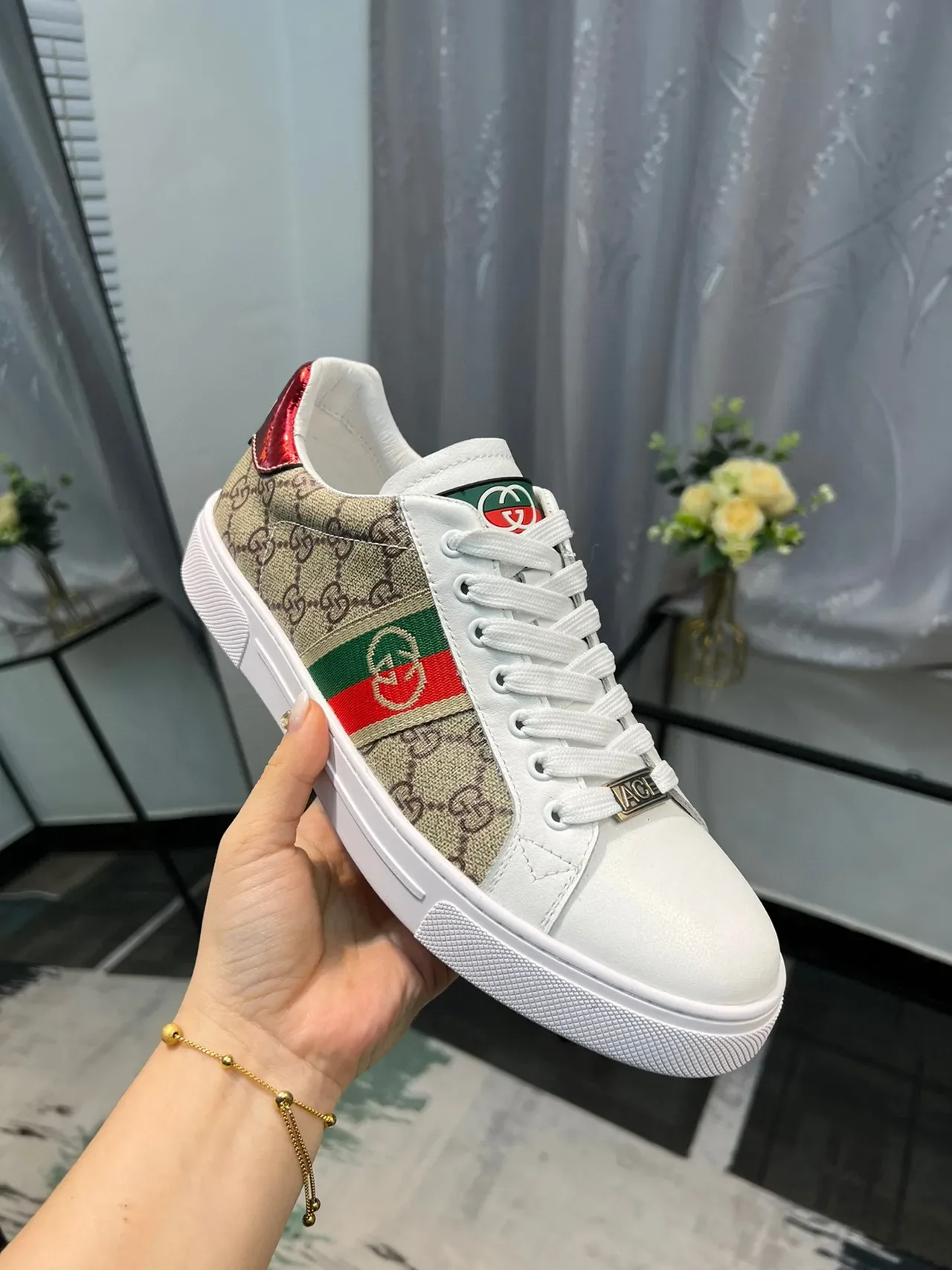 Gucci Ace GG Monogram Web Stripe 生活方式运动鞋 6
