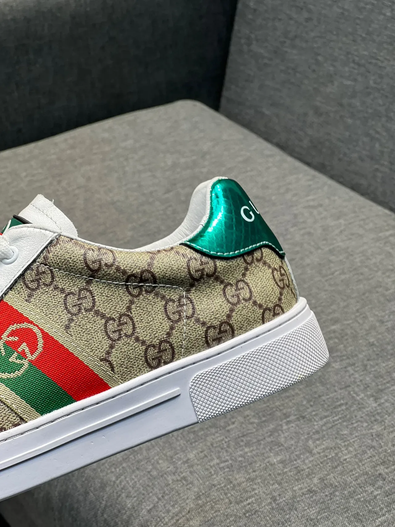 Gucci Ace GG Monogram Web Stripe 生活方式运动鞋 8