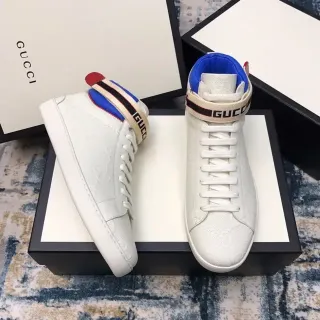 Gucci Ace High Blancas Embossadas GG con borde de red Zapatillas Lifestyle