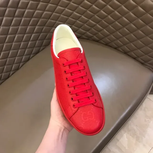 Gucci Ace أحمر مثقب GG Monogram أسلوب حياة سنيكرز 8