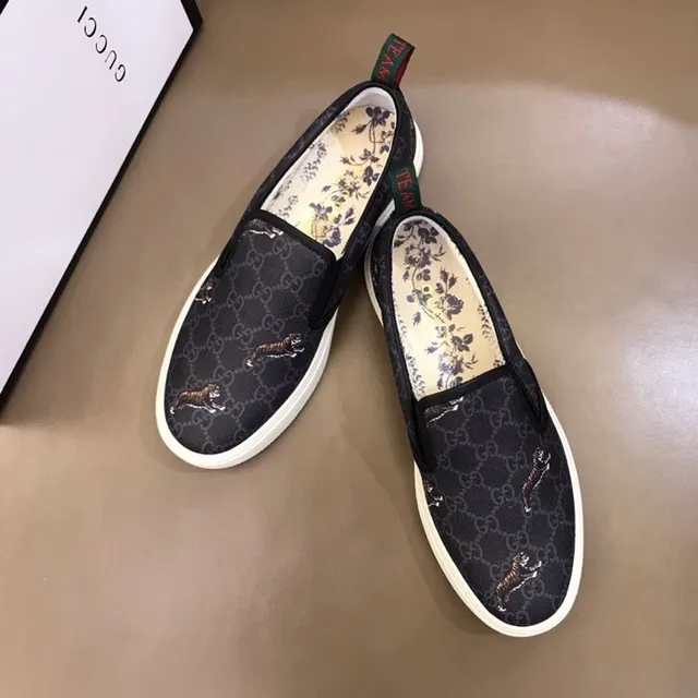 Gucci Ace Tiger bordado GG Monogram mocassins slip-on 7