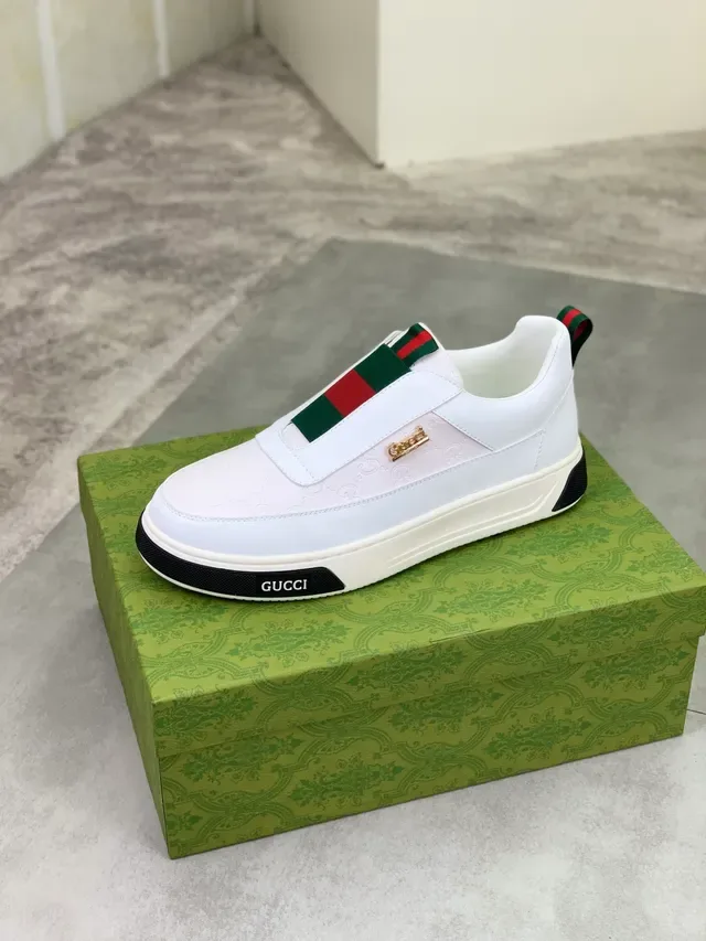 Gucci Ace أبيض أخضر أحمر ويب سترايب لايف ستايل سنيكرز 4