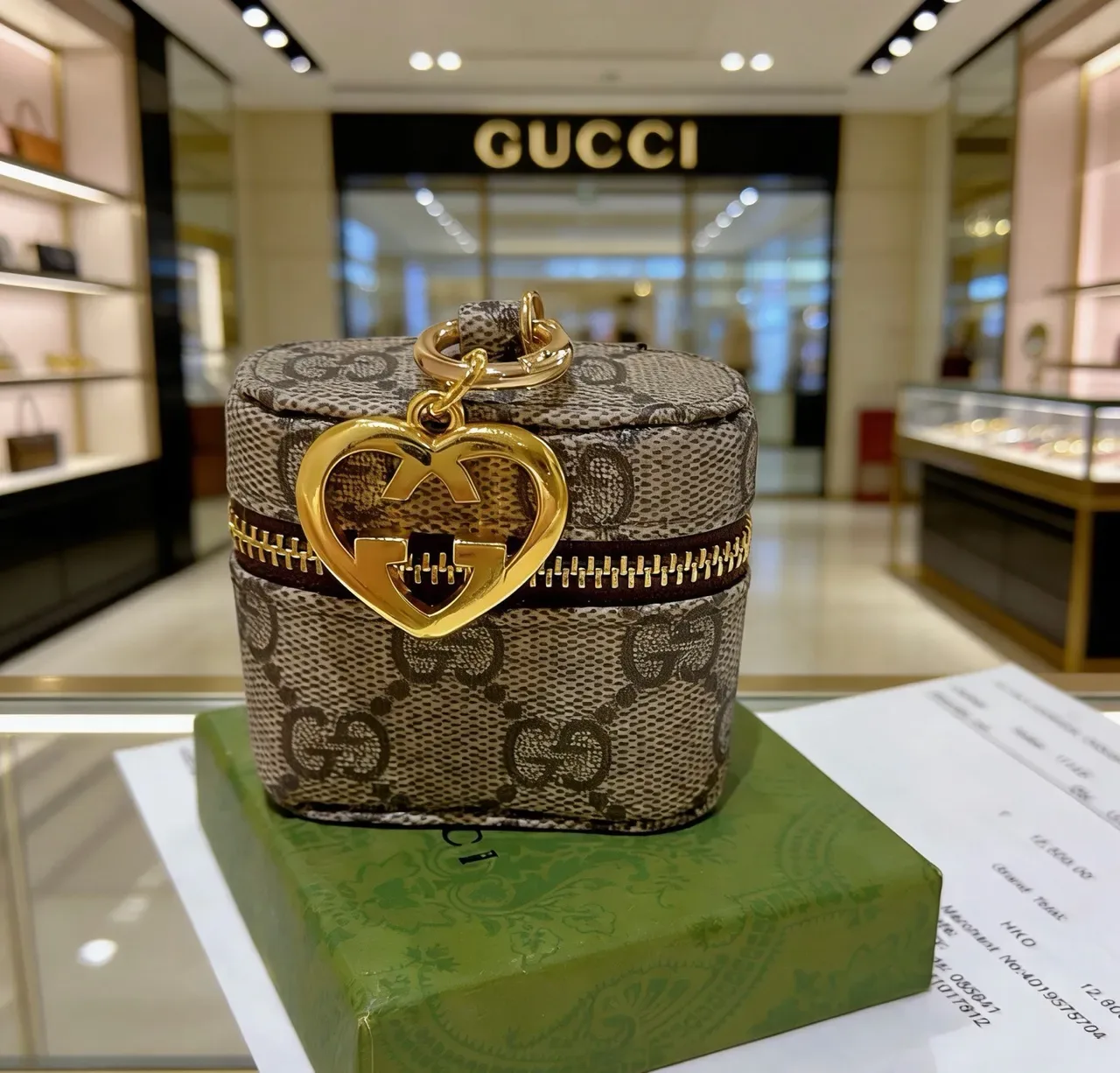 Gucci GG মনোগ্রাম ক্যানভাস বাকেট ব্যাগ গোলাকার বেইজ ব্রাউন 3