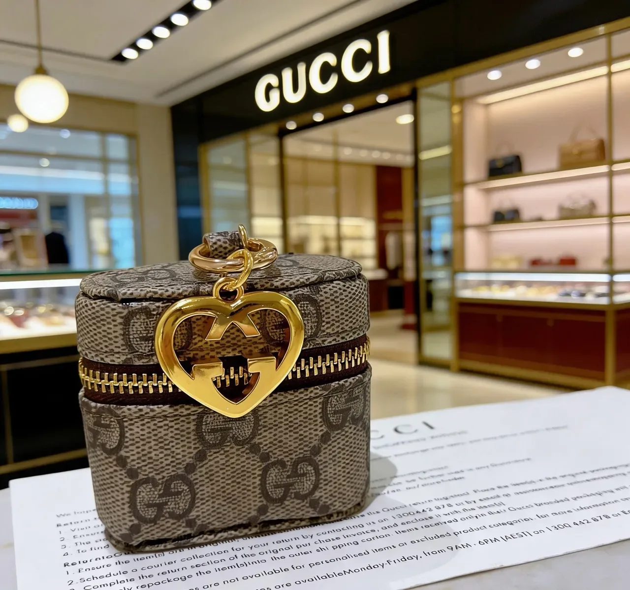 Gucci GG মনোগ্রাম ক্যানভাস বাকেট ব্যাগ গোলাকার বেইজ ব্রাউন 4