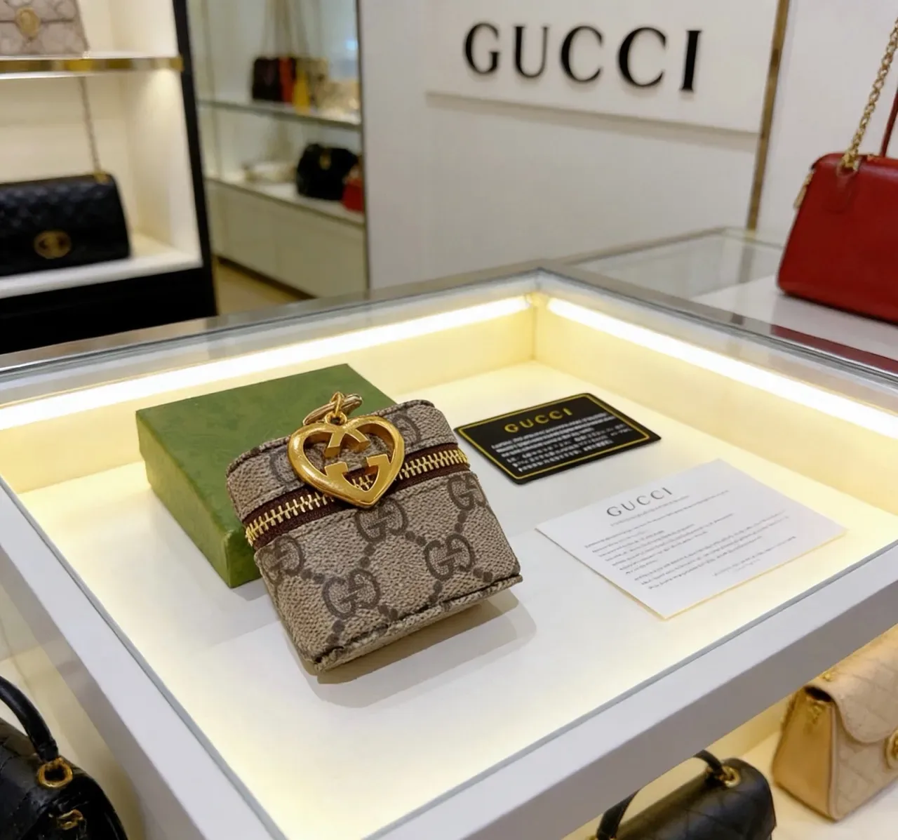 Gucci GG মনোগ্রাম ক্যানভাস বাকেট ব্যাগ গোলাকার বেইজ ব্রাউন 6
