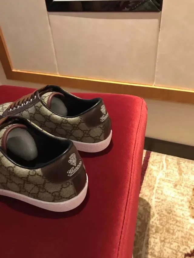 Gucci Beige Marron GG Monogram Toile Cuir Superpositions Style de vie Sneakers 4