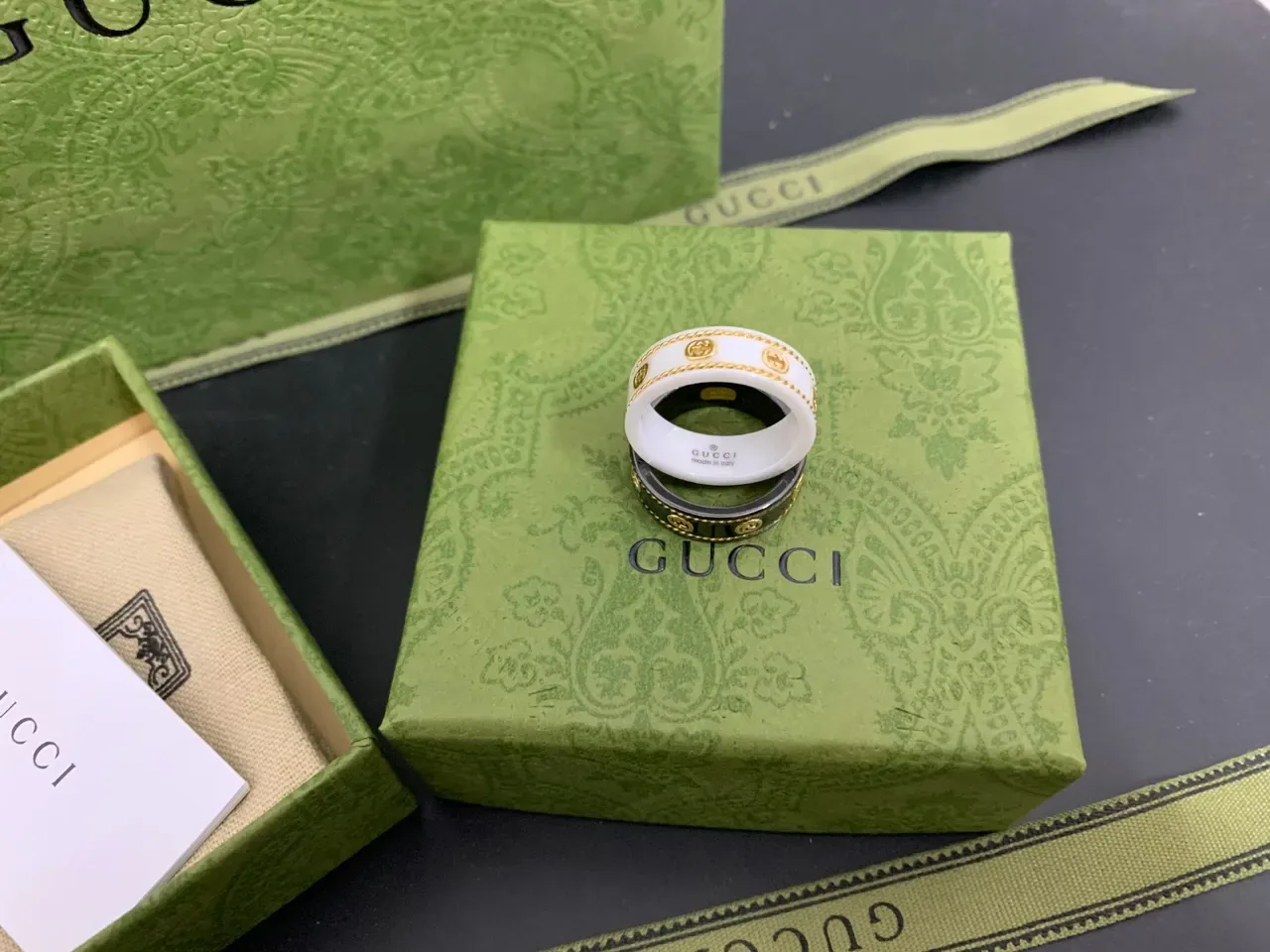 Gucci Black and Gold Interlocking G Motif Wide Band Ring 2