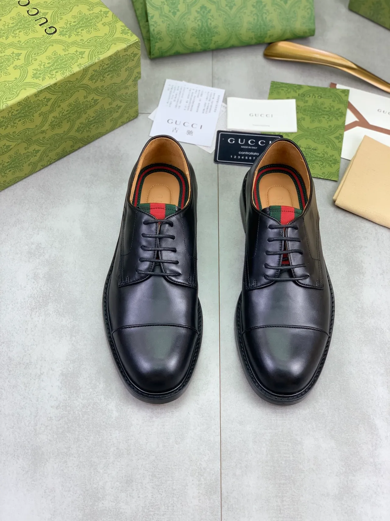 Gucci 黑色绿色 尖头 抛光皮革 牛津鞋 5