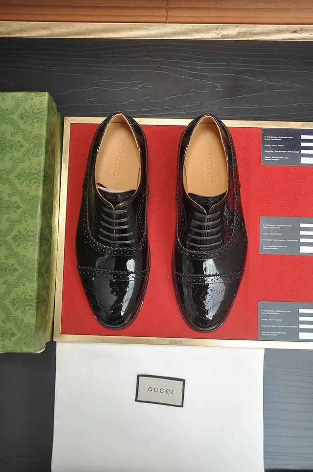 Gucci Black Patent Leather Cap-Toe Brogue Oxford Shoes 5