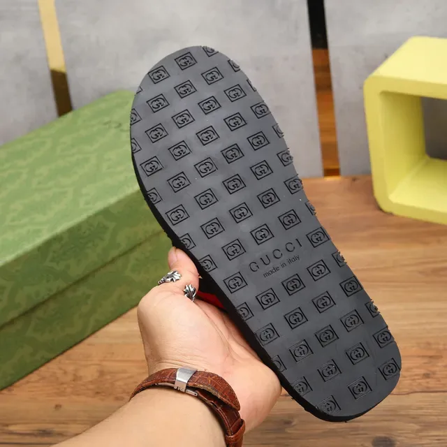 Gucci Negro Rojo GG Monogram Suela Web Correa Rayada Zapatillas 4