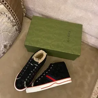 Gucci Negro Rojo High-Top GG Monograma Lona Lifestyle Sneakers