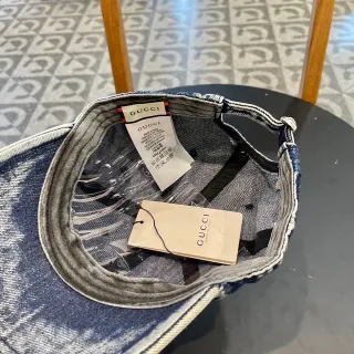 Gucci 牛仔褪色洗棒球帽
