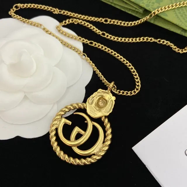 Gucci Dionysus Gold Lion Head Motif Twisted Rope Hoop Necklace 2
