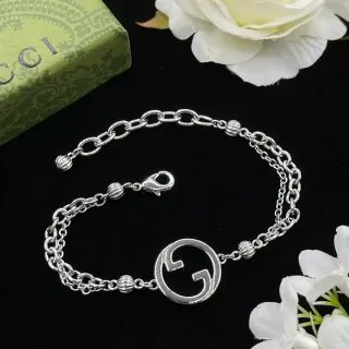 Gucci Double G Interlocking Logo سوار سلاسل مزدوجة فضي