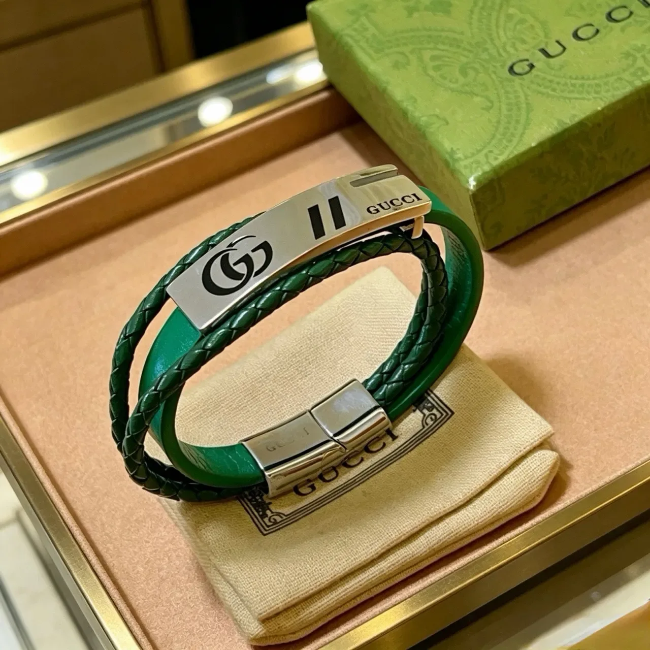 Gucci Bracelet de Cuir Vert Tressé Double Enroulement 2