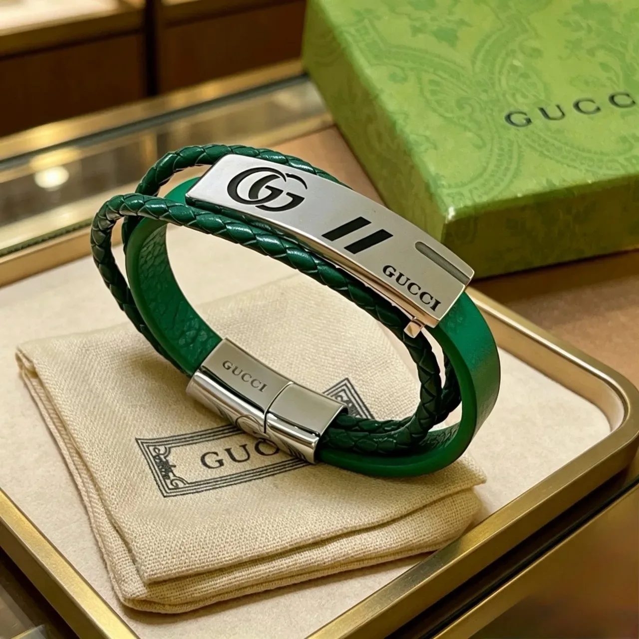 Gucci Bracelet de Cuir Vert Tressé Double Enroulement 3
