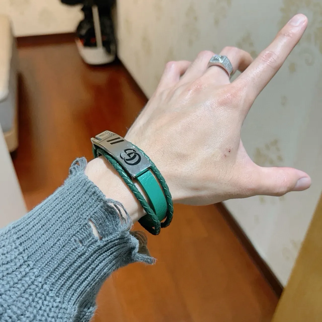 Gucci Bracelet de Cuir Vert Tressé Double Enroulement 4