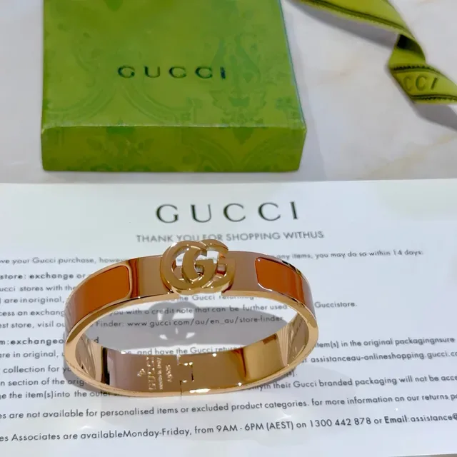 Gucci Enamel Interlocking G Bangle Bracelet 6