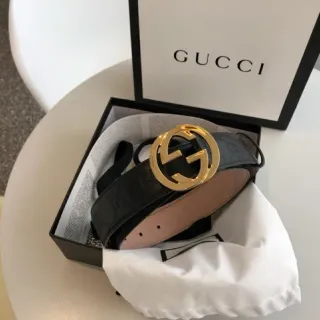 Gucci GG Marmont 黑色金色 Interlocking G 扣头 压纹 monogram 皮革腰带