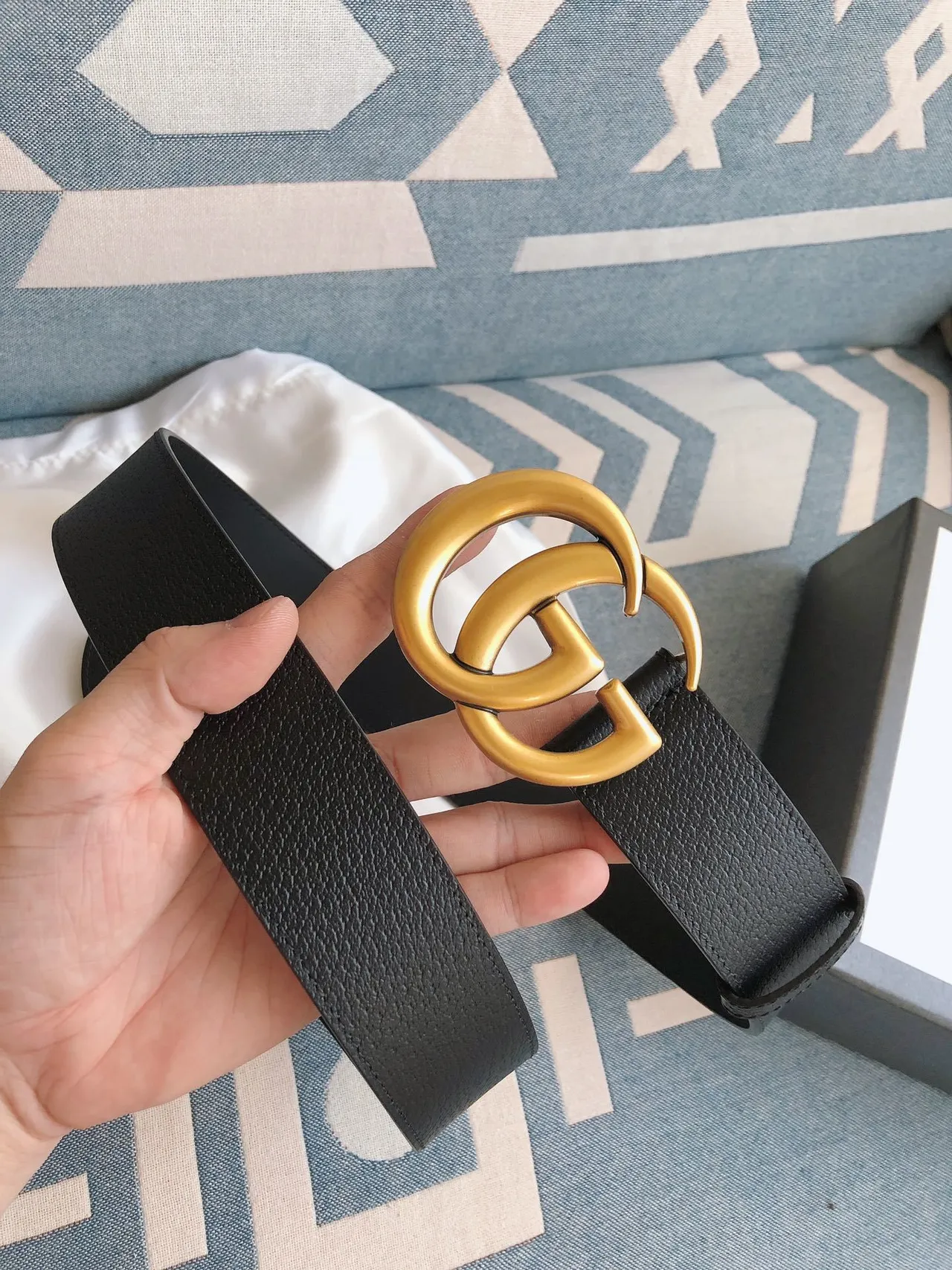 Gucci GG Marmont Ceinture cuir noir doré boucle Interlocking G cuir pebble 2