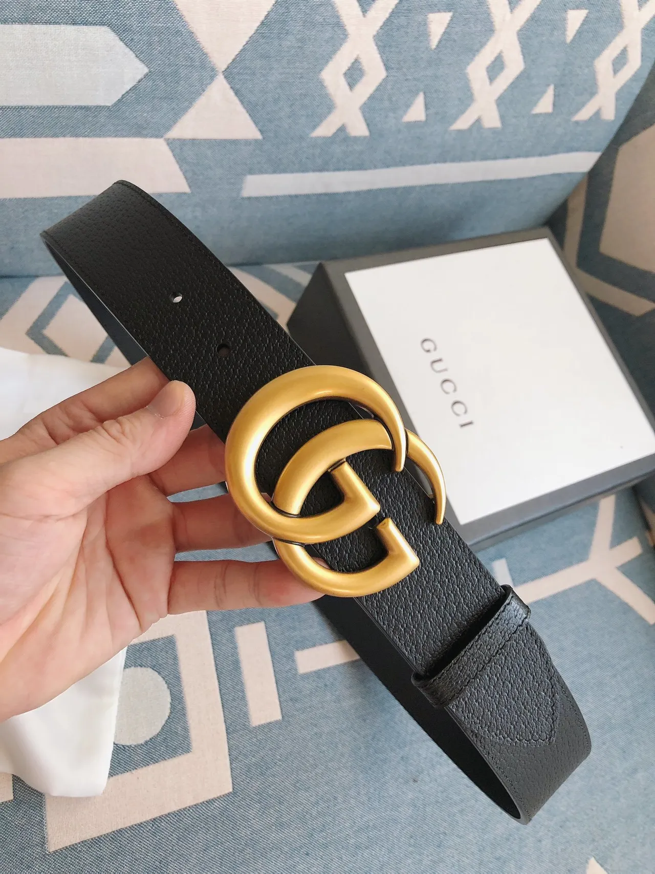 Gucci GG Marmont Ceinture cuir noir doré boucle Interlocking G cuir pebble 9