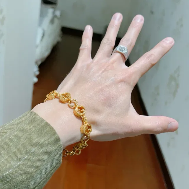Gucci GG Marmont Pulsera Oro Verde Motivo Interlocking G 4