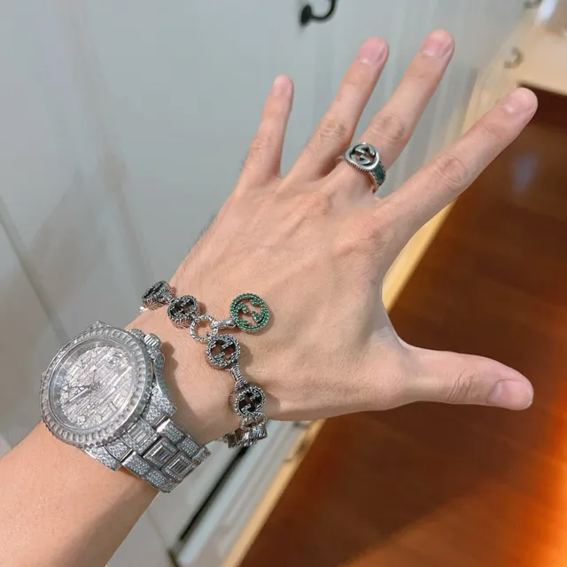 Gucci GG Marmont Green Crystal Interlocking G Bracelet 2
