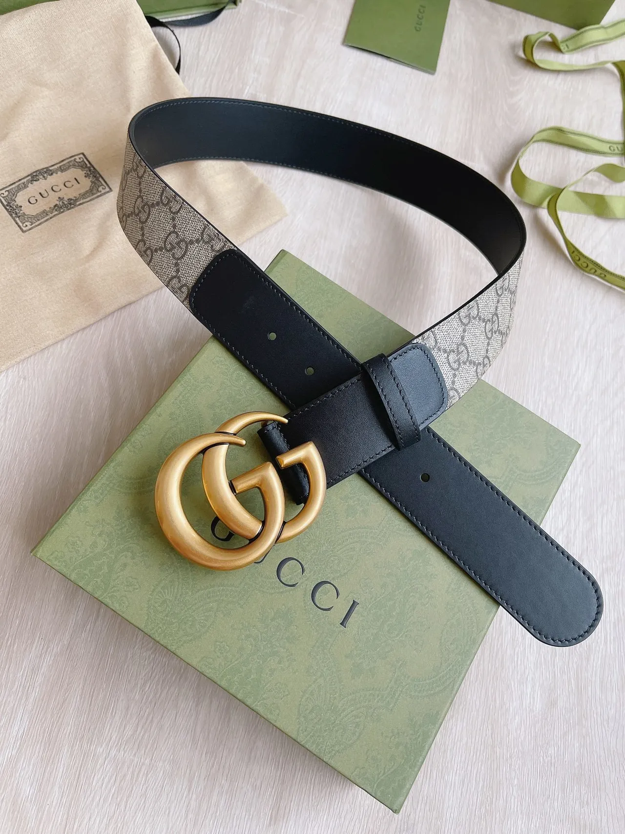 Gucci GG Marmont Interlocking G Buckle 米色 黑色 皮革 腰带 5