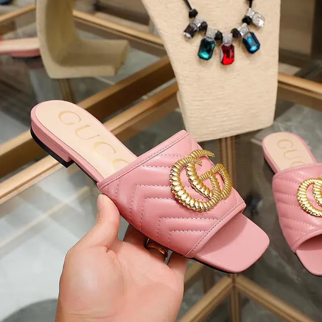 Gucci GG Marmont 粉色绗缝皮革拖鞋 9