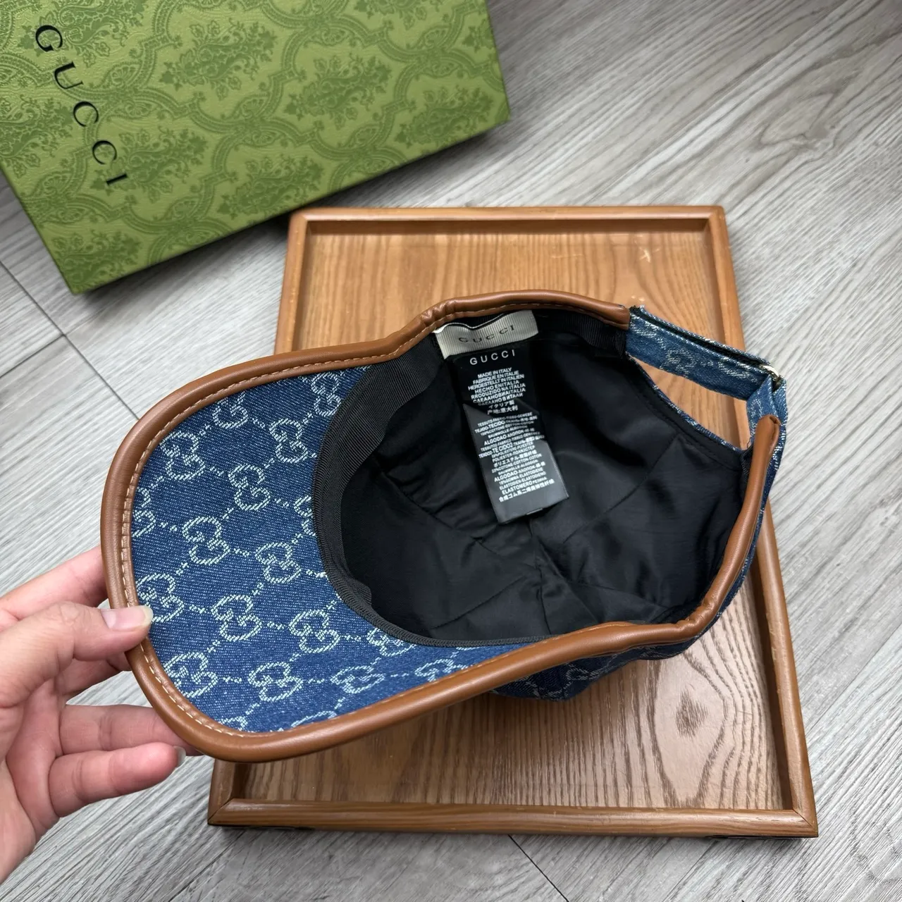 Gucci GG Monogram Gorra de béisbol de tela similar al denim con estampado interlocking azul marrón 3