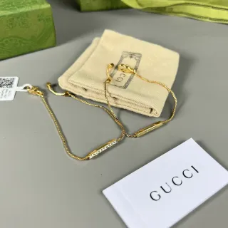 Gucci سوار ذهبي Pavé كريستال بار