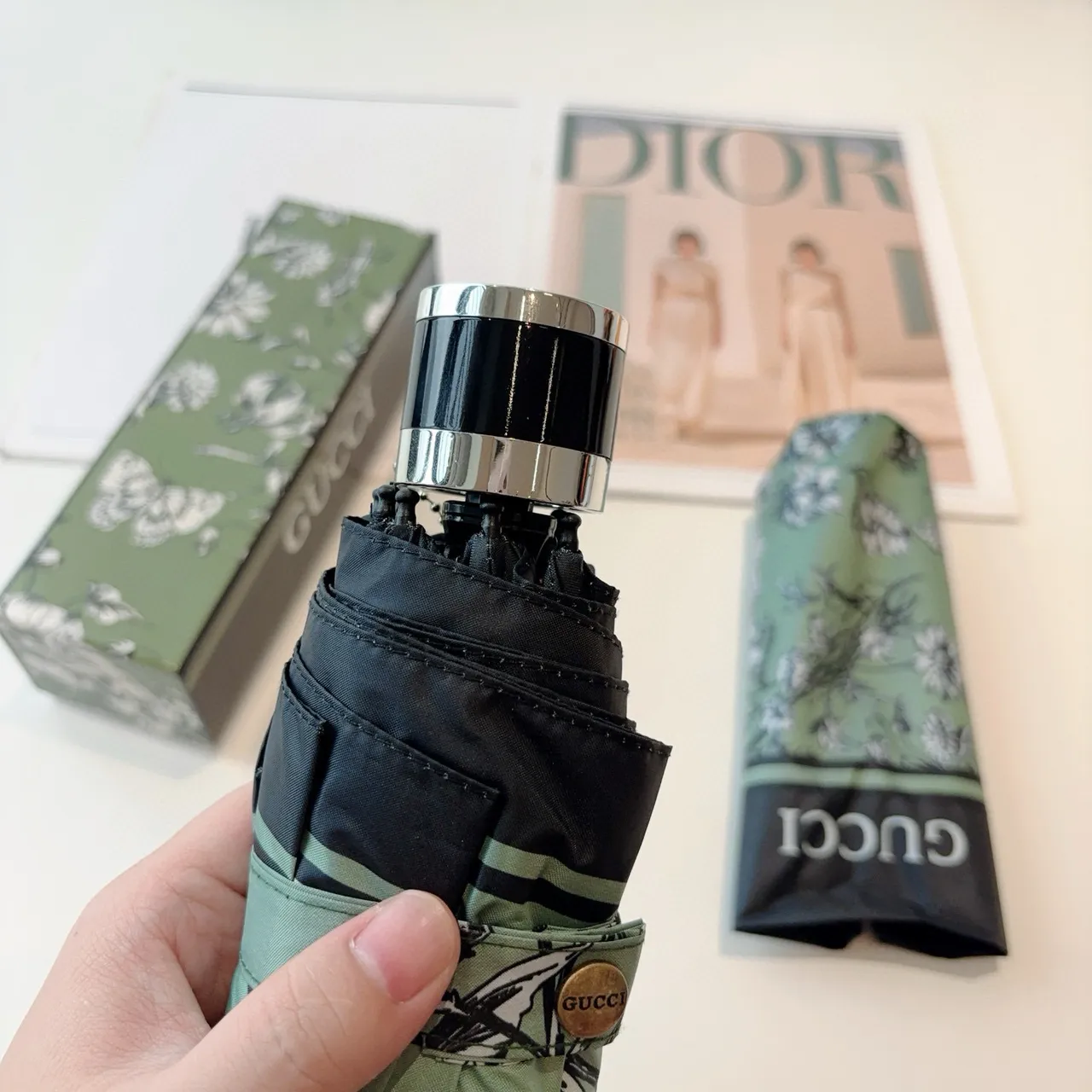 Gucci Green Black Floral Botanical Print Mint Base Handbag 4