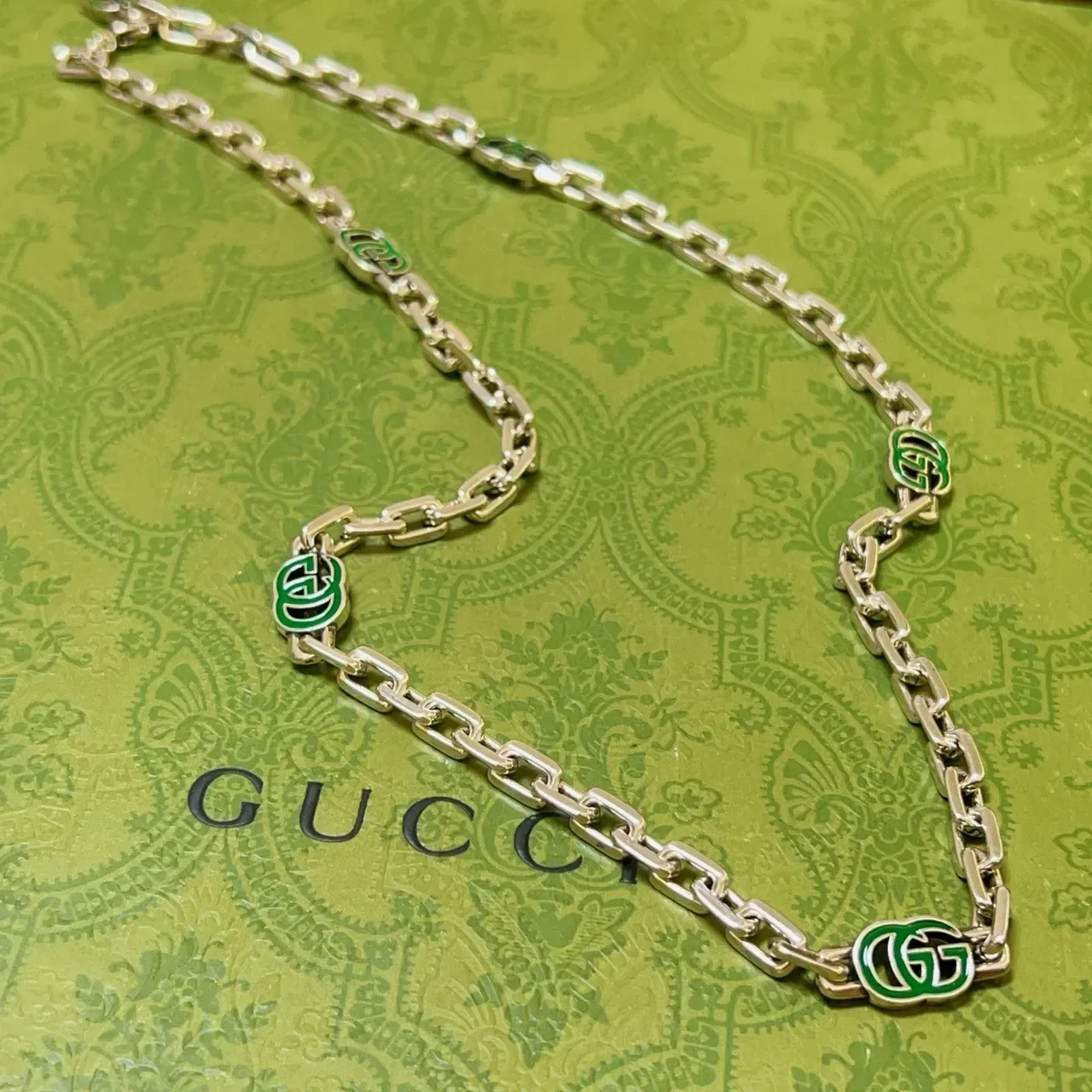 Gucci 绿银色链环珐琅双G图案项链 7