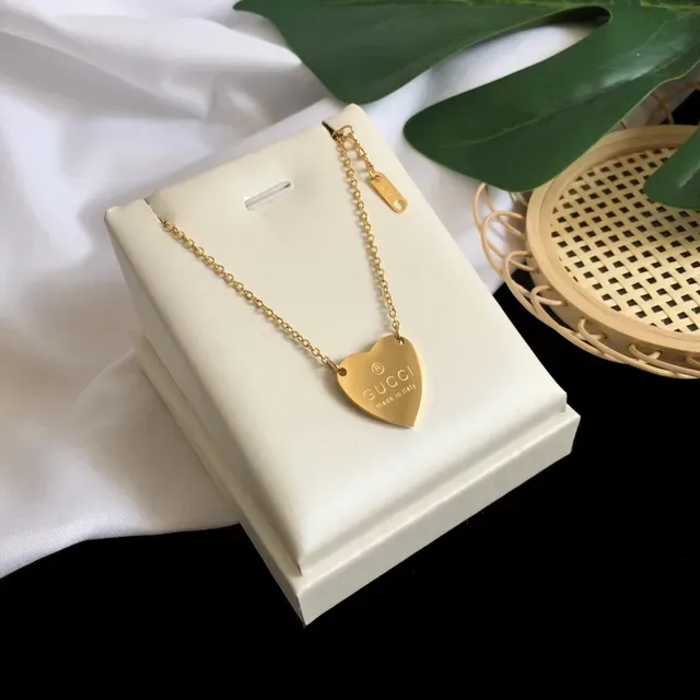 Gucci 心形吊坠项链 金色和银色调 7